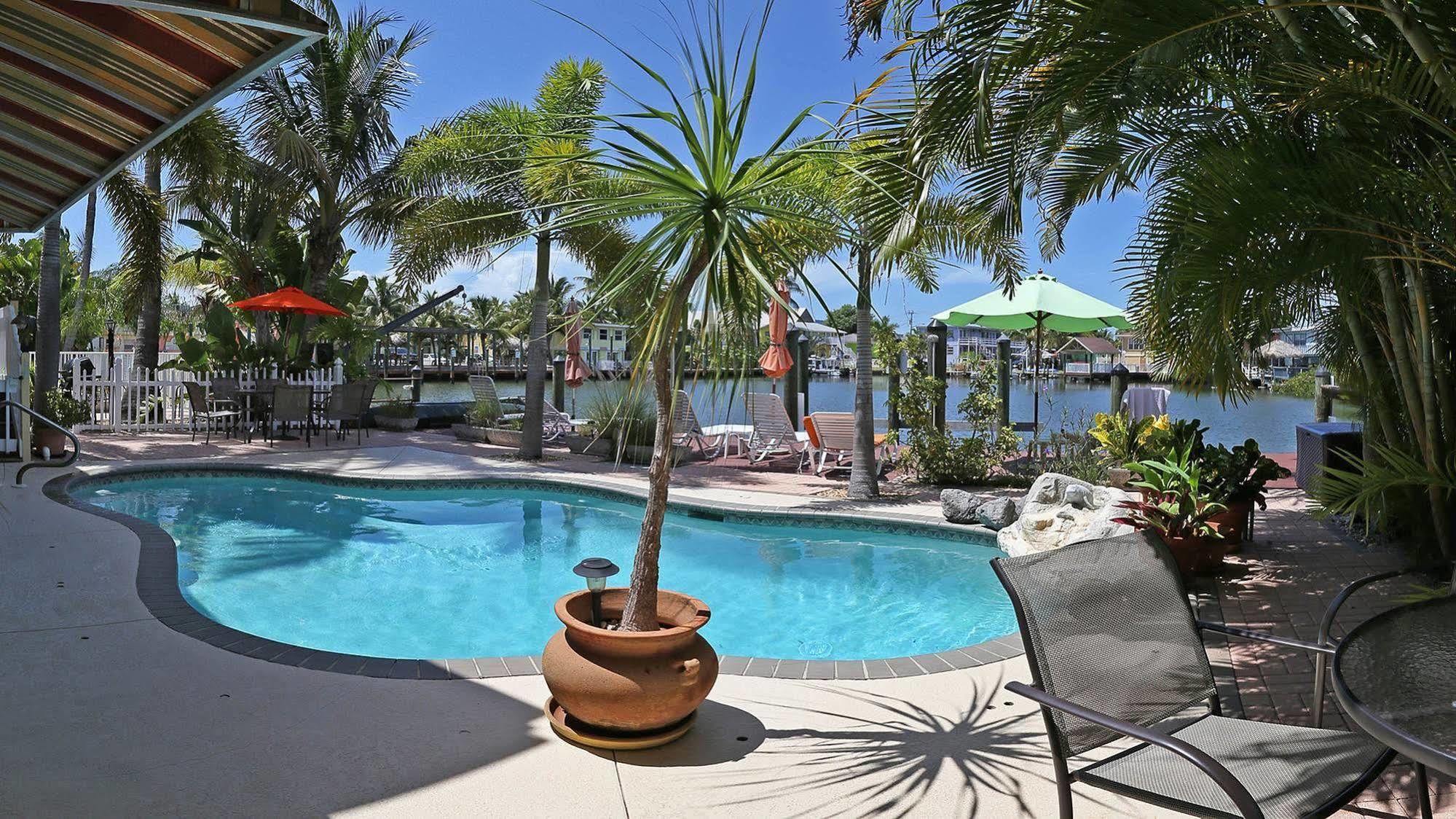 Manatee Bay Inn Fort Myers Beach Exterior foto